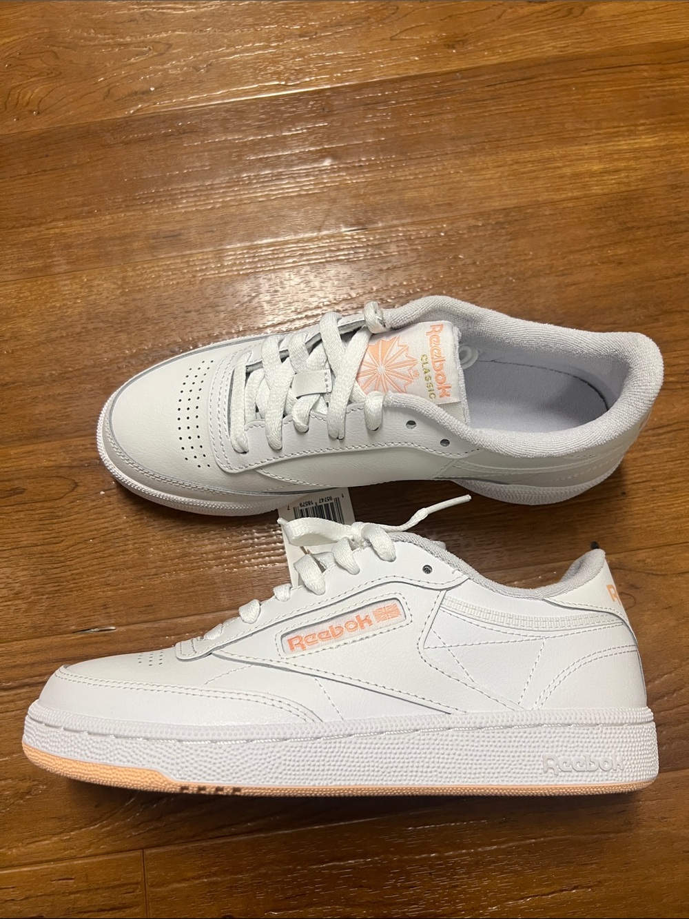 NWT Reebok Club C 85